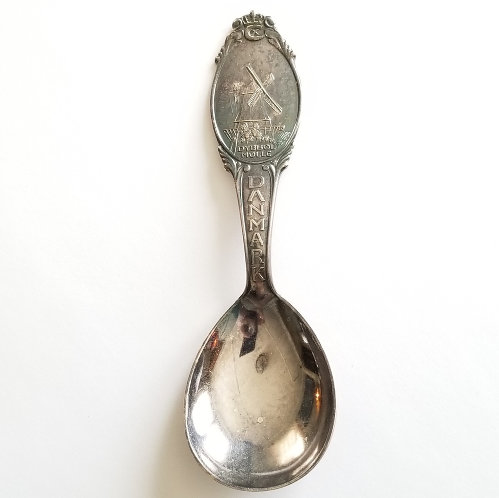 Vintage Denmark spoon silver plate Danmark Dybbol Molle Dana Souvenir